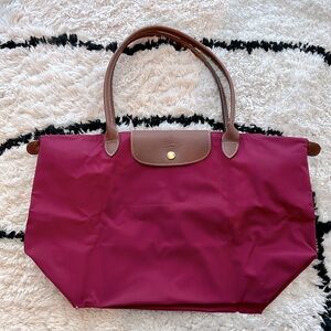 Longchamp Le Pliage L (dark fuschia)
